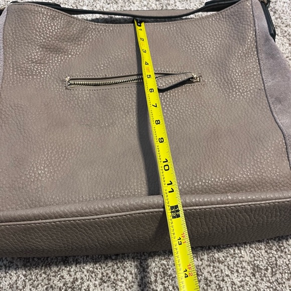 Moda Luxe Taupe Hobo Shoulder Bag Leather Suede Large Slouchy Boho Neutral Purse - Picture 9 of 16